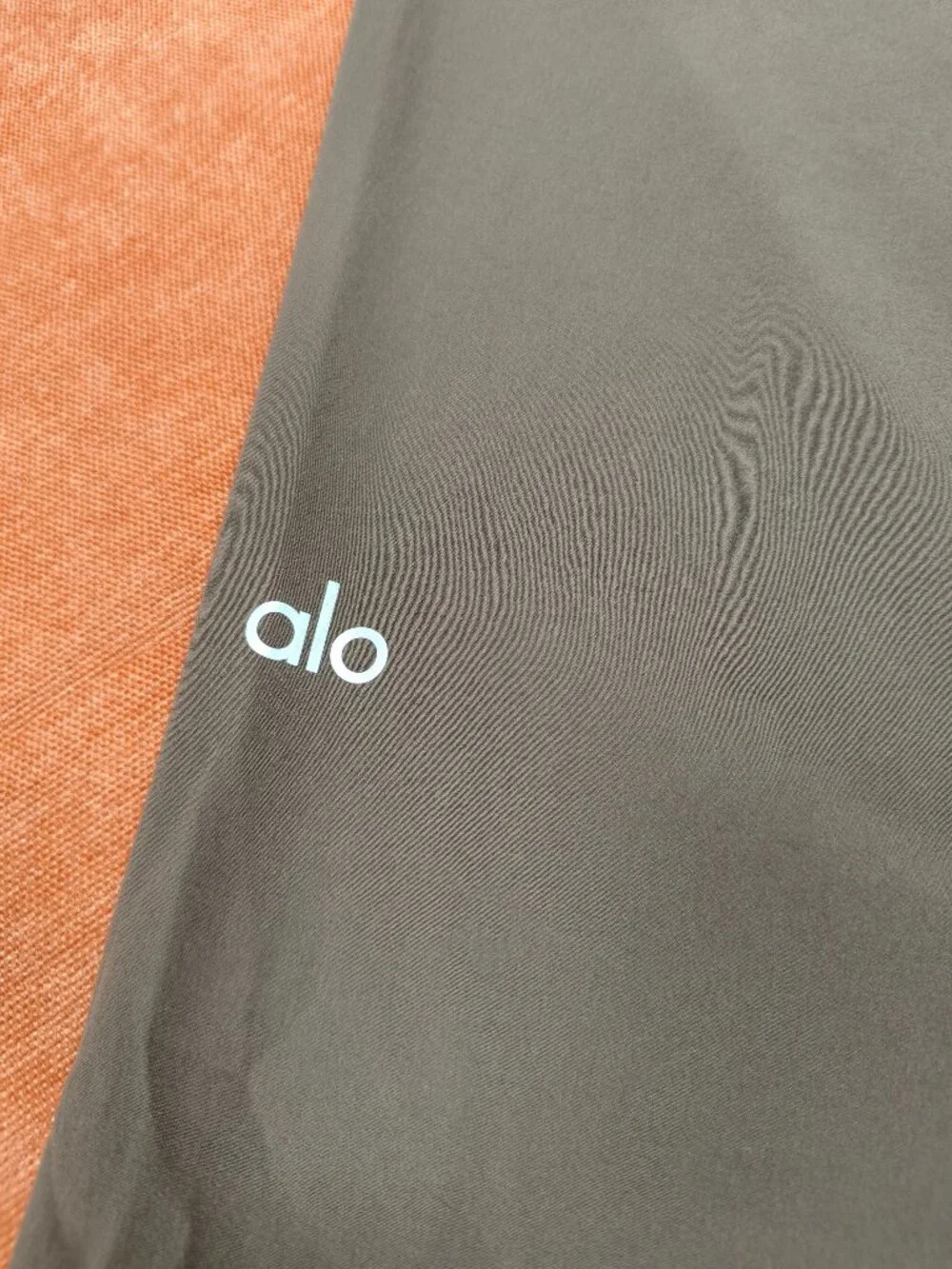 Alo Yoga Espresso/Brown Suit Up Trouser🍩Regular 30-inch length🥳